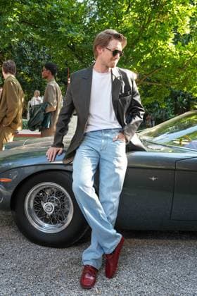 Milan, Italy: Milan, Milan Men s Fashion Week: Spring Summer 2026 - Men s Fashion, Spring Summer 2026 - TOD S presentation - arrivals in the photo: Joe Alwyn Milan Italy  - ZUMAp169 20250622_zea_p169_1085 Copyright: xRiccardoxGiordanox