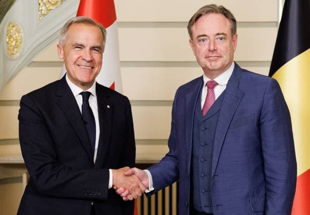 Canadian Prime Minister Mark Carney and Belgian Prime Minister Bart De Wever pictured ahead of a bilateral meeting at the Wetstraat 16 Rue de la Loi 16, Monday 23 June 2025 in Brussels. The Canadese Prime Minister and his wife are paying an official visit to Belgium.  BENOITxDOPPAGNE 127662130