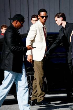 Arrivals at the second Saint Laurent Menswear Spring Summer 2026 show as part of Paris Fashion Week at the Bourse de Commerce Pinault Collection Keith Powers Arrivals at the second Saint Laurent Menswear Spring Summer 2026 show as part of Paris Fashion Week at the Bourse de Commerce Pinault Collection in Paris, France on June 24, 2025 Christophe Clovis Bestimage Celebs attending the Saint Laurent Menswear Spring Summer 2026 show as part of Paris Fashion Week on June 24, 2025 in Paris, France Paris France  Copyright: xChristophexClovisx xBestimagexChristophexClovisx xBestimagex