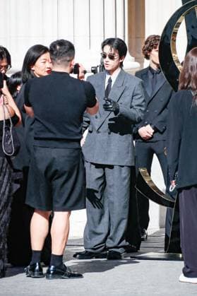 Arrivals at the second Saint Laurent Menswear Spring Summer 2026 show as part of Paris Fashion Week at the Bourse de Commerce Pinault Collection Zhang Kangle Arrivals at the second Saint Laurent Menswear Spring Summer 2026 show as part of Paris Fashion Week at the Bourse de Commerce Pinault Collection in Paris, France on June 24, 2025 Christophe Clovis Bestimage Celebs attending the Saint Laurent Menswear Spring Summer 2026 show as part of Paris Fashion Week on June 24, 2025 in Paris, France Paris France  Copyright: xChristophexClovisx xBestimagexChristophexClovisx xBestimagex