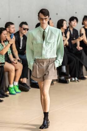PFW - Men s Spring 2026 - Runway NB Model on the runway at the Saint Laurent show as part of Paris Men s Fashion Week on June 24, 2025 in Paris, France. Photo by Nasser Berzane ABACAPRESS.COM Paris France  Copyright: xBerzanexNasser ABACAx