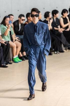 PFW - Men s Spring 2026 - Runway NB Model on the runway at the Saint Laurent show as part of Paris Men s Fashion Week on June 24, 2025 in Paris, France. Photo by Nasser Berzane ABACAPRESS.COM Paris France  Copyright: xBerzanexNasser ABACAx