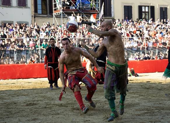 Italien, Historischer Fußball, Calcio storico in Florenz Florence, Stoprico Fiorentino Rossi - Verdi football final, wins the Tournament I Rossi di Santa Maria Novella 06 24 2025 Florence, Italy  Copyright: xGiannixPasquinix xipa-agency.netx xGiannixPasquini IPAx IPA_Agency_IPA59428812