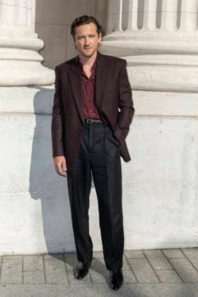 Photocall of the Saint Laurent Mens Fashion Show, Spring Summer 2026 Collection as part of Paris Fashion Week Lewis Pullman - Photocall of the Saint Laurent Mens Fashion Show, Spring Summer 2026 Collection as part of Paris Fashion Week, France, June 24, 2025 Olivier Borde Bestimage Photocall of the Saint Laurent Mens Fashion Show, Spring Summer 2026 Collection as part of Paris Fashion Week, France, June 24, 2024  Copyright: xOLIVIERxBORDEx xBESTIMAGExOLIVIERxBORDEx xBESTIMAGEx