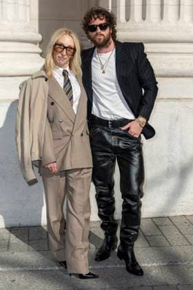 Photocall of the Saint Laurent Mens Fashion Show, Spring Summer 2026 Collection as part of Paris Fashion Week Sam Taylor Johnson, Aaron Taylor Johnson - Photocall of the Saint Laurent Mens Fashion Show, Spring Summer 2026 Collection as part of Paris Fashion Week, France, June 24, 2025 Olivier Borde Bestimage Photocall of the Saint Laurent Mens Fashion Show, Spring Summer 2026 Collection as part of Paris Fashion Week, France, June 24, 2024 Copyright: xOLIVIERxBORDEx xBESTIMAGExOLIVIERxBORDEx xBESTIMAGEx