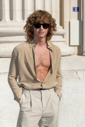 Photocall of the Saint Laurent Mens Fashion Show, Spring Summer 2026 Collection as part of Paris Fashion Week Jordan Huxhold - Photocall of the Saint Laurent Mens Fashion Show, Spring Summer 2026 Collection as part of Paris Fashion Week, France, June 24, 2025 Olivier Borde Bestimage Photocall of the Saint Laurent Mens Fashion Show, Spring Summer 2026 Collection as part of Paris Fashion Week, France, June 24, 2024  Copyright: xOLIVIERxBORDEx xBESTIMAGExOLIVIERxBORDEx xBESTIMAGEx