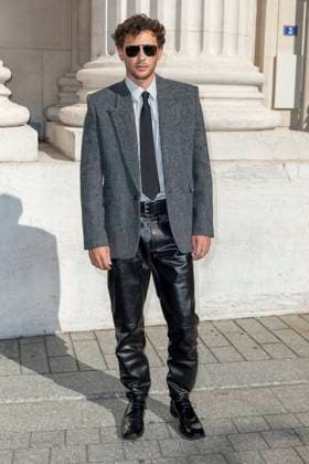Photocall of the Saint Laurent Mens Fashion Show, Spring Summer 2026 Collection as part of Paris Fashion Week Cooper Koch - Photocall of the Saint Laurent Mens Fashion Show, Spring Summer 2026 Collection as part of Paris Fashion Week, France, June 24, 2025 Olivier Borde Bestimage Photocall of the Saint Laurent Mens Fashion Show, Spring Summer 2026 Collection as part of Paris Fashion Week, France, June 24, 2024  Copyright: xOLIVIERxBORDEx xBESTIMAGExOLIVIERxBORDEx xBESTIMAGEx
