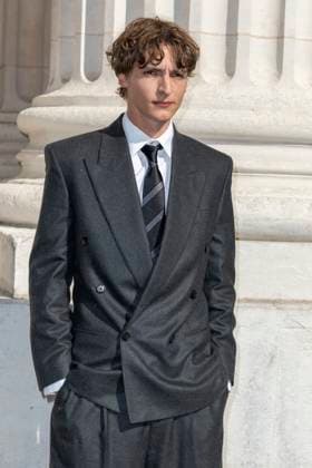 Photocall of the Saint Laurent Mens Fashion Show, Spring Summer 2026 Collection as part of Paris Fashion Week Vassili Schneider - Photocall of the Saint Laurent Mens Fashion Show, Spring Summer 2026 Collection as part of Paris Fashion Week, France, June 24, 2025 Olivier Borde Bestimage Photocall of the Saint Laurent Mens Fashion Show, Spring Summer 2026 Collection as part of Paris Fashion Week, France, June 24, 2024  Copyright: xOLIVIERxBORDEx xBESTIMAGExOLIVIERxBORDEx xBESTIMAGEx
