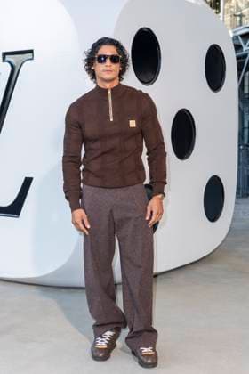 Entertainment Bilder des Tages Photocall of the Louis Vuitton Mens Fashion Show, Spring Summer 2026 Collection as part of Paris Fashion Week Emilio Sakraya - Photocall of the Louis Vuitton Mens Fashion Show, Spring Summer 2026 Collection as part of Paris Fashion Week, France, June 24, 2025 Olivier Borde Bestimage Photocall of the Louis Vuitton Mens Fashion Show, Spring Summer 2026 Collection as part of Paris Fashion Week, France, June 24, 2024  Copyright: xOLIVIERxBORDEx xBESTIMAGExOLIVIERxBORDEx xBESTIMAGEx