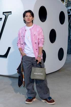 Photocall of the Louis Vuitton Mens Fashion Show, Spring Summer 2026 Collection as part of Paris Fashion Week Sho Hirano - Photocall of the Louis Vuitton Mens Fashion Show, Spring Summer 2026 Collection as part of Paris Fashion Week, France, June 24, 2025 Olivier Borde Bestimage Photocall of the Louis Vuitton Mens Fashion Show, Spring Summer 2026 Collection as part of Paris Fashion Week, France, June 24, 2024  Copyright: xOLIVIERxBORDEx xBESTIMAGExOLIVIERxBORDEx xBESTIMAGEx