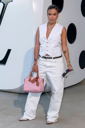 Photocall of the Louis Vuitton Mens Fashion Show, Spring Summer 2026 Collection as part of Paris Fashion Week Karol G - Photocall of the Louis Vuitton Mens Fashion Show, Spring Summer 2026 Collection as part of Paris Fashion Week, France, June 24, 2025 Olivier Borde Bestimage Photocall of the Louis Vuitton Mens Fashion Show, Spring Summer 2026 Collection as part of Paris Fashion Week, France, June 24, 2024  Copyright: xOLIVIERxBORDEx xBESTIMAGExOLIVIERxBORDEx xBESTIMAGEx