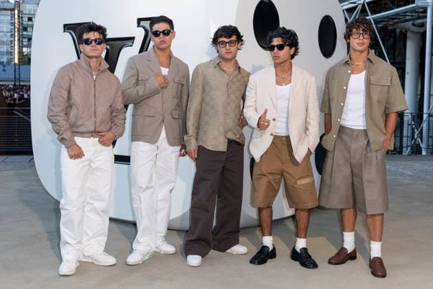 Photocall of the Louis Vuitton Mens Fashion Show, Spring Summer 2026 Collection as part of Paris Fashion Week DND - Photocall of the Louis Vuitton Mens Fashion Show, Spring Summer 2026 Collection as part of Paris Fashion Week, France, June 24, 2025 Olivier Borde Bestimage Photocall of the Louis Vuitton Mens Fashion Show, Spring Summer 2026 Collection as part of Paris Fashion Week, France, June 24, 2024  Copyright: xOLIVIERxBORDEx xBESTIMAGExOLIVIERxBORDEx xBESTIMAGEx