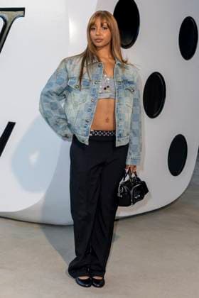 Photocall of the Louis Vuitton Mens Fashion Show, Spring Summer 2026 Collection as part of Paris Fashion Week PinkPantheress - Photocall of the Louis Vuitton Mens Fashion Show, Spring Summer 2026 Collection as part of Paris Fashion Week, France, June 24, 2025 Olivier Borde Bestimage Photocall of the Louis Vuitton Mens Fashion Show, Spring Summer 2026 Collection as part of Paris Fashion Week, France, June 24, 2024  Copyright: xOLIVIERxBORDEx xBESTIMAGExOLIVIERxBORDEx xBESTIMAGEx