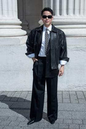 Yves Saint Laurent Photocall A guest attending the Yves Saint Laurent show in Paris, France on June 24, 2025. Photo by Aurore Marechal ABACAPRESS.COM Paris France  Copyright: xMarechalxAurore ABACAx