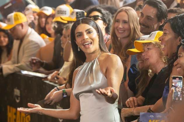 Bilder des Jahres 2025, Entertainment 06 Juni Entertainment Bilder des Tages Amazon s heads of state world premiere (new) amazon& 39;s "heads of state" world premiere. June 24, 2025, new york, new york, usa: priyanka chopra jonas attends amazon& 39;s "heads of state" world premiere at alice tully hall, lincoln center on june 24, 2025 in new york city. (credit: m10s thenews2) (Foto: M10s Thenews2 imago images) Amazon s heads of state world premiere  Copyright: xRonxAdarx