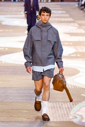 Louis Vuitton Fashion Show Men Ready to Wear Spring Summer 2026 Collection at Paris Fashion Week PFW Louis Vuitton Fashion Show Men Ready to Wear Spring Summer 2026 Collection at Paris Fashion Week on june 24th 2025 Louis Vuitton Fashion Show Men Ready to Wear Spring Summer 2026 Collection at Paris Fashion Week on june 24th 2025 Paris France  Copyright: xAgencex xBestimagexAgencex xBestimagex