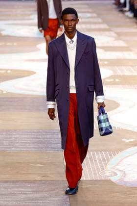 Louis Vuitton Fashion Show Men Ready to Wear Spring Summer 2026 Collection at Paris Fashion Week PFW Louis Vuitton Fashion Show Men Ready to Wear Spring Summer 2026 Collection at Paris Fashion Week on june 24th 2025 Louis Vuitton Fashion Show Men Ready to Wear Spring Summer 2026 Collection at Paris Fashion Week on june 24th 2025 Paris France  Copyright: xAgencex xBestimagexAgencex xBestimagex