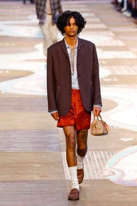 Louis Vuitton Fashion Show Men Ready to Wear Spring Summer 2026 Collection at Paris Fashion Week PFW Louis Vuitton Fashion Show Men Ready to Wear Spring Summer 2026 Collection at Paris Fashion Week on june 24th 2025 Louis Vuitton Fashion Show Men Ready to Wear Spring Summer 2026 Collection at Paris Fashion Week on june 24th 2025 Paris France  Copyright: xAgencex xBestimagexAgencex xBestimagex