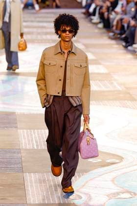 Louis Vuitton Fashion Show Men Ready to Wear Spring Summer 2026 Collection at Paris Fashion Week PFW Louis Vuitton Fashion Show Men Ready to Wear Spring Summer 2026 Collection at Paris Fashion Week on june 24th 2025 Louis Vuitton Fashion Show Men Ready to Wear Spring Summer 2026 Collection at Paris Fashion Week on june 24th 2025 Paris France  Copyright: xAgencex xBestimagexAgencex xBestimagex