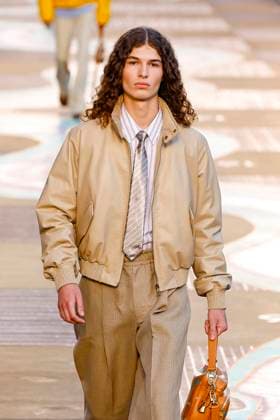 Louis Vuitton Fashion Show Men Ready to Wear Spring Summer 2026 Collection at Paris Fashion Week PFW Louis Vuitton Fashion Show Men Ready to Wear Spring Summer 2026 Collection at Paris Fashion Week on june 24th 2025 Louis Vuitton Fashion Show Men Ready to Wear Spring Summer 2026 Collection at Paris Fashion Week on june 24th 2025 Paris France  Copyright: xAgencex xBestimagexAgencex xBestimagex