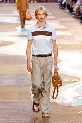 Louis Vuitton Fashion Show Men Ready to Wear Spring Summer 2026 Collection at Paris Fashion Week PFW Louis Vuitton Fashion Show Men Ready to Wear Spring Summer 2026 Collection at Paris Fashion Week on june 24th 2025 Louis Vuitton Fashion Show Men Ready to Wear Spring Summer 2026 Collection at Paris Fashion Week on june 24th 2025 Paris France  Copyright: xAgencex xBestimagexAgencex xBestimagex