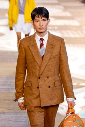 Louis Vuitton Fashion Show Men Ready to Wear Spring Summer 2026 Collection at Paris Fashion Week PFW Louis Vuitton Fashion Show Men Ready to Wear Spring Summer 2026 Collection at Paris Fashion Week on june 24th 2025 Louis Vuitton Fashion Show Men Ready to Wear Spring Summer 2026 Collection at Paris Fashion Week on june 24th 2025 Paris France  Copyright: xAgencex xBestimagexAgencex xBestimagex