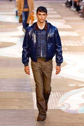 Louis Vuitton Fashion Show Men Ready to Wear Spring Summer 2026 Collection at Paris Fashion Week PFW Louis Vuitton Fashion Show Men Ready to Wear Spring Summer 2026 Collection at Paris Fashion Week on june 24th 2025 Louis Vuitton Fashion Show Men Ready to Wear Spring Summer 2026 Collection at Paris Fashion Week on june 24th 2025 Paris France  Copyright: xAgencex xBestimagexAgencex xBestimagex