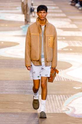 Louis Vuitton Fashion Show Men Ready to Wear Spring Summer 2026 Collection at Paris Fashion Week PFW Louis Vuitton Fashion Show Men Ready to Wear Spring Summer 2026 Collection at Paris Fashion Week on june 24th 2025 Louis Vuitton Fashion Show Men Ready to Wear Spring Summer 2026 Collection at Paris Fashion Week on june 24th 2025 Paris France  Copyright: xAgencex xBestimagexAgencex xBestimagex