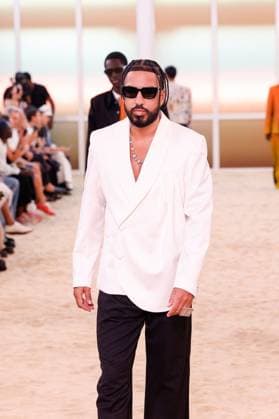 French Montana défile pour 3Paradis mode homme Printemps Été 2026 dans le cadre de la Fashion Week de Paris French Montana walks the runway for 3Paradis mens Spring Summer 2026 during Paris Fashion Week at 94 Rue Jean Pierre Timbaud in Paris, France, on June 25, 2025 French Montana walks the runway for 3Paradis mens Spring Summer 2026 during Paris Fashion Week at 94 Rue Jean Pierre Timbaud in Paris, France, on June 25, 2025 Paris France  Copyright: xAgencex xBestimagexAgencex xBestimagex