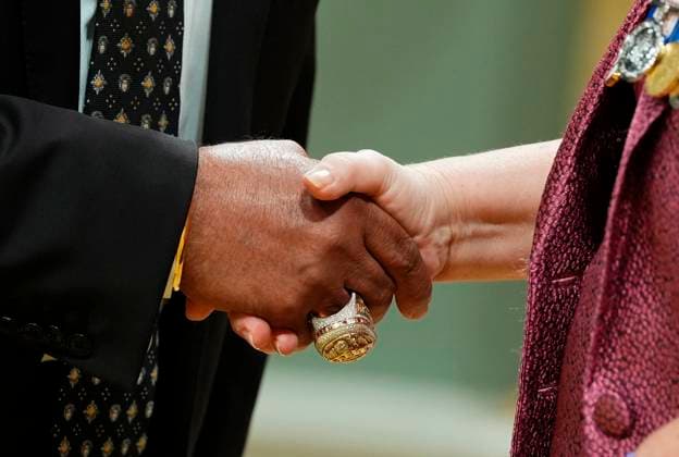 June 25, 2025, Ottawa, On, Canada: Toronto Raptors super fan Nav Bhatia of Toronto wears his NBA championship ring as he shakes hands with Gov. Gen. Mary Simon to receive a Meritorious Service Medal during a ceremony at Rideau Hall in Ottawa, on Wednesday, June 25, 2025. Ottawa Canada  - ZUMAc35_ 20250625_zaf_c35_059 Copyright: xJustinxTangx
