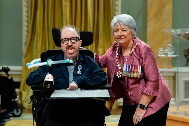 June 25, 2025, Ottawa, On, Canada: Hollis Peirce of Ottawa,, an advocate for equality and accessibility, receives a Meritorious Service Medal from Gov. Gen. Mary Simon during a ceremony at Rideau Hall in Ottawa, on Wednesday, June 25, 2025. Ottawa Canada - ZUMAc35_ 20250625_zaf_c35_062 Copyright: xJustinxTangx