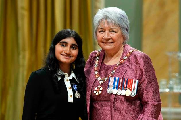 June 25, 2025, Ottawa, On, Canada: Shreya Gupta of North York, Ont., who wrote Flamingo Feet when she was 11-years-old about a girl who stands up to her bullies, receives a Meritorious Service Medal from Gov. Gen. Mary Simon during a ceremony at Rideau Hall in Ottawa, on Wednesday, June 25, 2025. Ottawa Canada - ZUMAc35_ 20250625_zaf_c35_061 Copyright: xJustinxTangx