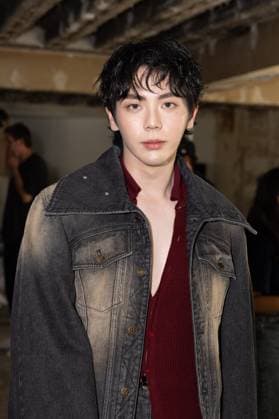 Celebrities at Egonlab Mens Fashion Show, Spring Summer 2026 Collection as part of Paris Fashion Week Poompat Iam samang at Egonlab Mens Fashion Show, Spring Summer 2026 Collection as part of Paris Fashion Week, France, on June 25, 2025 Jeremy Melloul Bestimage Egonlab Mens Fashion Show, Spring Summer 2026 Collection as part of Paris Fashion Week, France, on June 25, 2025 Paris France  Copyright: xJeremyxMelloulx xBestimagexJeremyxMelloulx xBestimagex