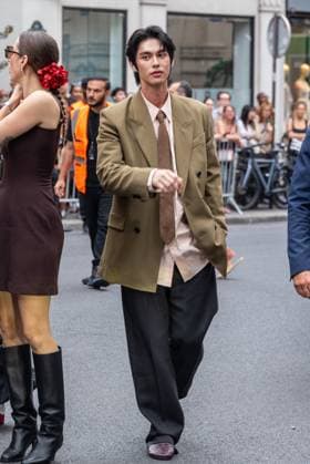 PFW AMI Men s Spring 2026 - Arrivals NB Bright Vachirawit attends the AMI show as part of Paris Men s Spring 2026 Fashion Week on June 25, 2025 in Paris, France. Photo by Nasser Berzane ABACAPRESS.COM Paris France  Copyright: xBerzanexNasser ABACAx