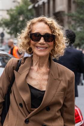 PFW AMI Men s Spring 2026 - Arrivals NB Marisa Berenson attends the AMI show as part of Paris Men s Spring 2026 Fashion Week on June 25, 2025 in Paris, France. Photo by Nasser Berzane ABACAPRESS.COM Paris France  Copyright: xBerzanexNasser ABACAx