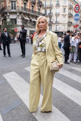 PFW AMI Men s Spring 2026 - Arrivals NB Emmanuelle Béart attends the AMI show as part of Paris Men s Spring 2026 Fashion Week on June 25, 2025 in Paris, France. Photo by Nasser Berzane ABACAPRESS.COM Paris France  Copyright: xBerzanexNasser ABACAx