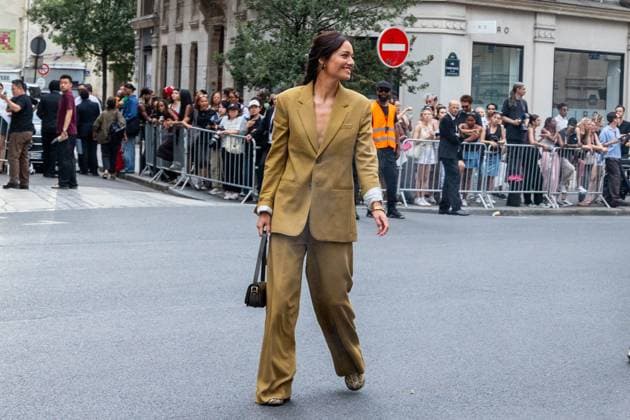 PFW AMI Men s Spring 2026 - Arrivals NB Alizé Lim attends the AMI show as part of Paris Men s Spring 2026 Fashion Week on June 25, 2025 in Paris, France. Photo by Nasser Berzane ABACAPRESS.COM Paris France  Copyright: xBerzanexNasser ABACAx