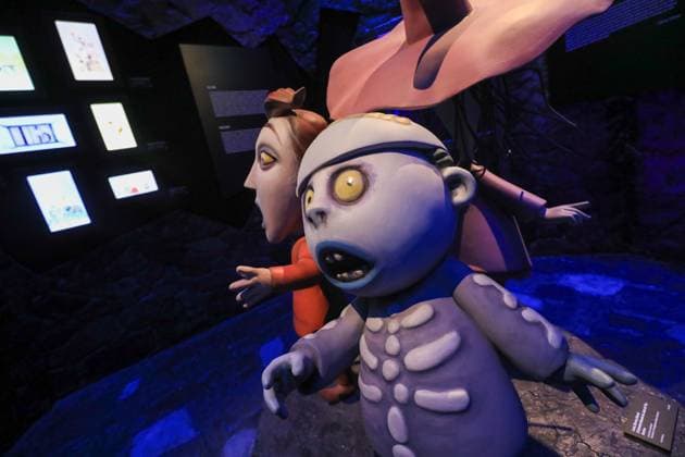 June 25, 2025, Mexico City, Ciudad de Mexico, Mexico: Fictional characters created by American director, producer, screenwriter, cartoonist, and writer Tim Burton are seen during a tour of the immersive exhibition Tim Burton s Labyrinth at Lienzo Charro. on June 25, 2025 in Mexico City, Mexico. Mexico City Mexico - ZUMAe321 20250625_zea_e321_004 Copyright: xIanxRoblesx