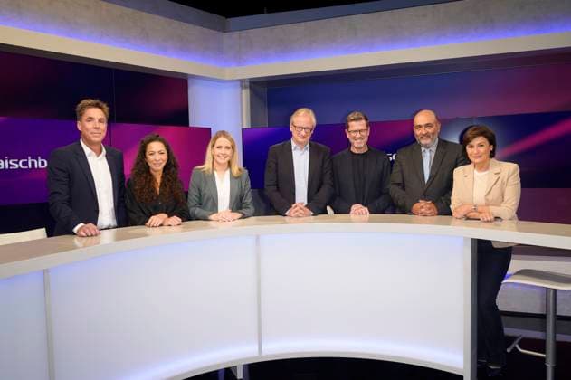 ARD-Talkshow maischberger in Berlin Markus Feldenkirchen, Anna Schneider, Verena Hubertz, Albrecht von Lucke, Karl-Theodor zu Guttenberg, Omid Nouripour und Sandra Maischberger in der ARD-Talkshow hart aber fair im Studio Adlershof. Berlin, 25.06.2025 *** Markus Feldenkirchen, Anna Schneider, Verena Hubertz, Albrecht von Lucke, Karl Theodor zu Guttenberg, Omid Nouripour and Sandra Maischberger on the ARD talk show hart aber fair in Studio Adlershof Berlin, 25 06 2025 Foto:xT.xBartillax xFuturexImagex maischberger2506_5601