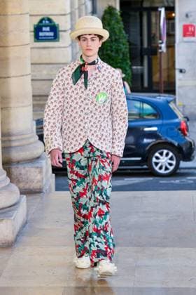 PFW - Walter Van Beirendonck Runway A model walks the runway during the Walter Van Beirendonck Menswear Spring Summer 2026 show as part of Paris Fashion Week on June 25, 2025 in Paris, France. Photo by Shootpix ABACAPRESS.COM Paris France  Copyright: xShootpix ABACAx