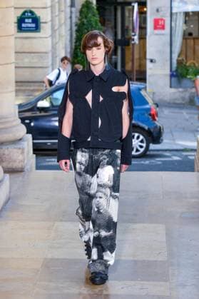PFW - Walter Van Beirendonck Runway A model walks the runway during the Walter Van Beirendonck Menswear Spring Summer 2026 show as part of Paris Fashion Week on June 25, 2025 in Paris, France. Photo by Shootpix ABACAPRESS.COM Paris France  Copyright: xShootpix ABACAx