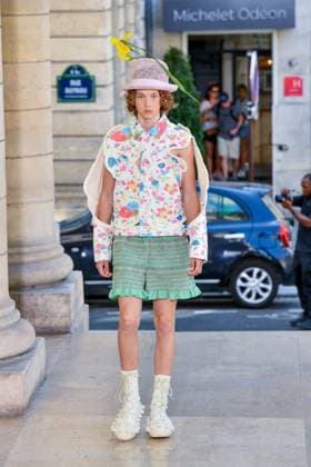 PFW - Walter Van Beirendonck Runway A model walks the runway during the Walter Van Beirendonck Menswear Spring Summer 2026 show as part of Paris Fashion Week on June 25, 2025 in Paris, France. Photo by Shootpix ABACAPRESS.COM Paris France  Copyright: xShootpix ABACAx