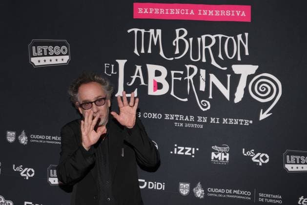 Labyrinth of Tim Burton Red Carpet American director Tim Burton, attends the red carpet for immersive exhibition Labyrinth of Tim Burton at Panteon de Dolores. on June 25, 2025 in Mexico City, Mexico. (Photo by Yamak Perea Eyepix Group) Copyright: xYamakxPerea xEyepixxGroupx YP_25062025_160071