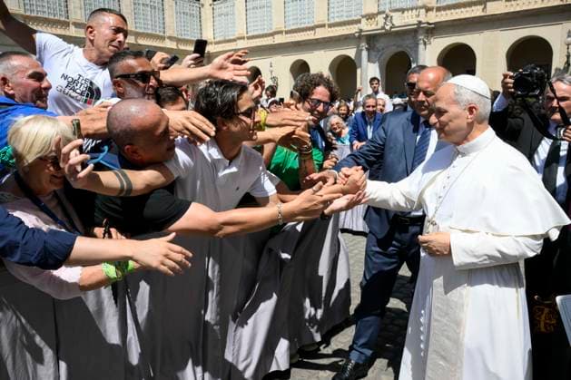 ITALY - POPE LEO XIV LEADS AN AUDIENCE ON THE INETRENATIONAL DAY AGAINST DRUG ABUSE AND ILLICIT TRAFFICKING IN SAN DAMASO COURTYARD IN THE VATICAN - 2025 6 26 Italy, Rome, 2025 6 26 Bishops leaves after an audience on the International Day Against Drug Abuse and Illicit Trafficking in San Damaso courtyard in The Vatican . EDITORIAL USE ONLY - NO BOOKS Copyright: xVATICANxMEDIAx