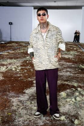 Font row du défilé BLUEMARBLE de la mode homme Printemps Été 2026 dans le cadre de la Fashion Week de Paris à la Sorbonne Natanael Cano au font row du défilé BLUEMARBLE de la mode homme Printemps Été 2026 dans le cadre de la Fashion Week de Paris à la Sorbonne, à Paris, France, le 26 juin 2025 Christophe Clovis Bestimage Celebs attending the Bluemarble Menswear Spring Summer 2026 show as part of Paris Fashion Week on June 26, 2025 in Paris, France Paris France  Copyright: xChristophexClovisx xBestimagexChristophexClovisx xBestimagex