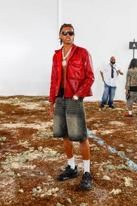 Font row du défilé BLUEMARBLE de la mode homme Printemps Été 2026 dans le cadre de la Fashion Week de Paris à la Sorbonne Diamant Blazi au font row du défilé BLUEMARBLE de la mode homme Printemps Été 2026 dans le cadre de la Fashion Week de Paris à la Sorbonne, à Paris, France, le 26 juin 2025 Christophe Clovis Bestimage Celebs attending the Bluemarble Menswear Spring Summer 2026 show as part of Paris Fashion Week on June 26, 2025 in Paris, France Paris France  Copyright: xChristophexClovisx xBestimagexChristophexClovisx xBestimagex