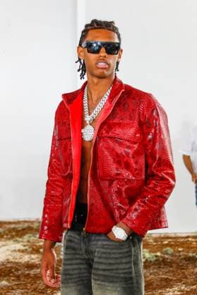 Font row du défilé BLUEMARBLE de la mode homme Printemps Été 2026 dans le cadre de la Fashion Week de Paris à la Sorbonne Diamant Blazi au font row du défilé BLUEMARBLE de la mode homme Printemps Été 2026 dans le cadre de la Fashion Week de Paris à la Sorbonne, à Paris, France, le 26 juin 2025 Christophe Clovis Bestimage Celebs attending the Bluemarble Menswear Spring Summer 2026 show as part of Paris Fashion Week on June 26, 2025 in Paris, France Paris France  Copyright: xChristophexClovisx xBestimagexChristophexClovisx xBestimagex