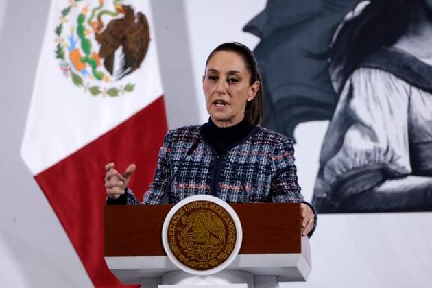 Mexico™s President Claudia Sheinbaum Meets Whit Gobernors Mexico s President, Claudia Sheinbaum Pardo, during a press conference announced the 14 governors who will be part of the implementation of Economic Development for Wellbeing, in order to boost investment. on June 26, 2025 in Mexico City, Mexico. (Photo by Luis Barron Eyepix Group) Copyright: xLuisxBarron xEyepixxGroupx LB_26062025_160139