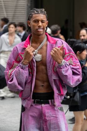 Celebrities at Amiri Mens Ready to Wear Spring Summer 2026 Collection fashion show, during Paris Fashion Week PFW Diamant Blazi Celebrities at Amiri Mens Ready to Wear Spring Summer 2026 Collection fashion show, during Paris Fashion Week on june 26th 2025 Thibault Duboucher Bestimage Celebrities at Amiri Mens Ready to Wear Spring Summer 2026 Collection fashion show, during Paris Fashion Week on june 26th 2025  Copyright: xThibaultxDuboucherx xBestimagexThibaultxDuboucherx xBestimagex