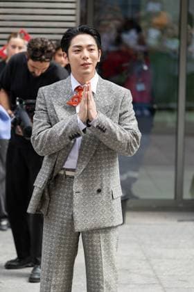 Celebrities at Amiri Men Ready to Wear Spring Summer 2026 Collection fashion show, during Paris Fashion Week PFW Uppoompat Poompat Iam samang Celebrities at Amiri Men Ready to Wear Spring Summer 2026 Collection fashion show, during Paris Fashion Week on june 26th 2025 Thibault Duboucher Bestimage Celebrities at Amiri Men Ready to Wear Spring Summer 2026 Collection fashion show, during Paris Fashion Week on june 26th 2025  Copyright: xThibaultxDuboucherx xBestimagexThibaultxDuboucherx xBestimagex
